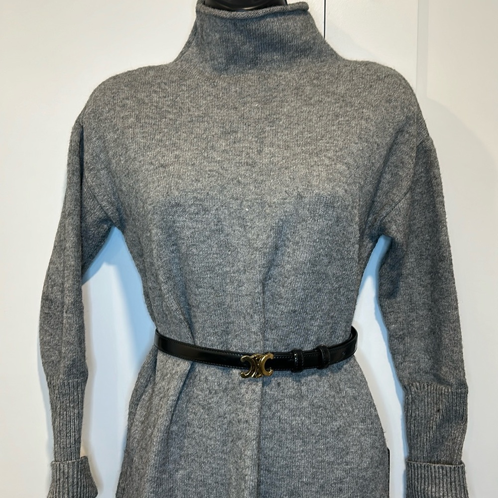 Plenty Knit sweater dress “Love, Finn”